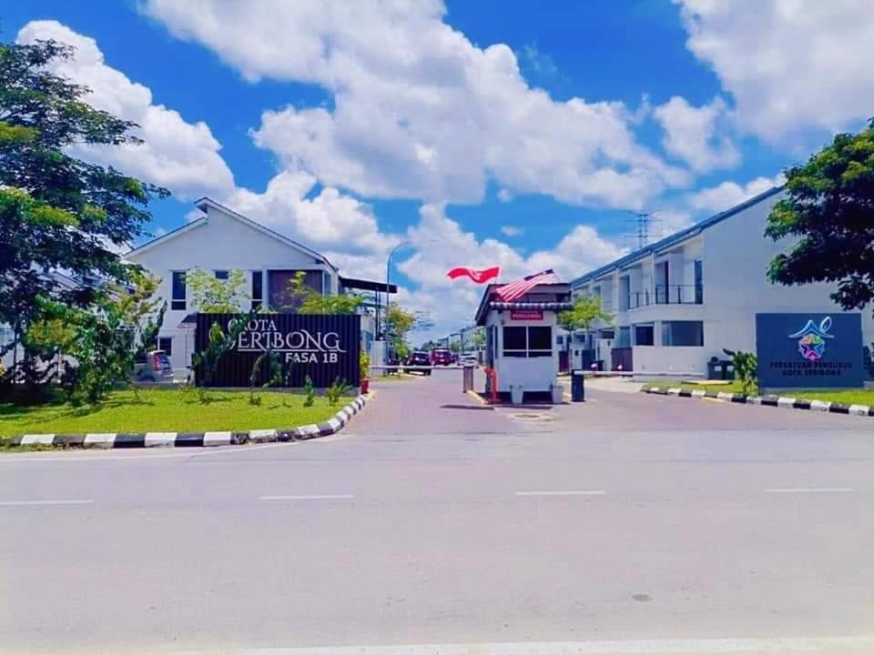 Naira Homestay Kota Bharu ,Wakaf Che Yeh 4 Bilik 3 Aircond Exterior foto